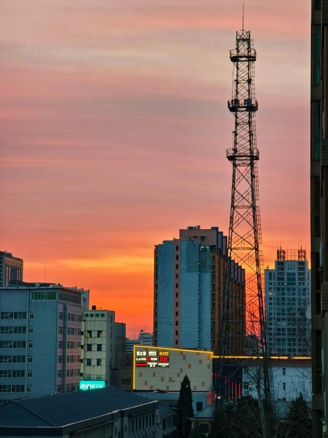 今日北京晚霞是橘子味的 霞光漫溢温情絮语