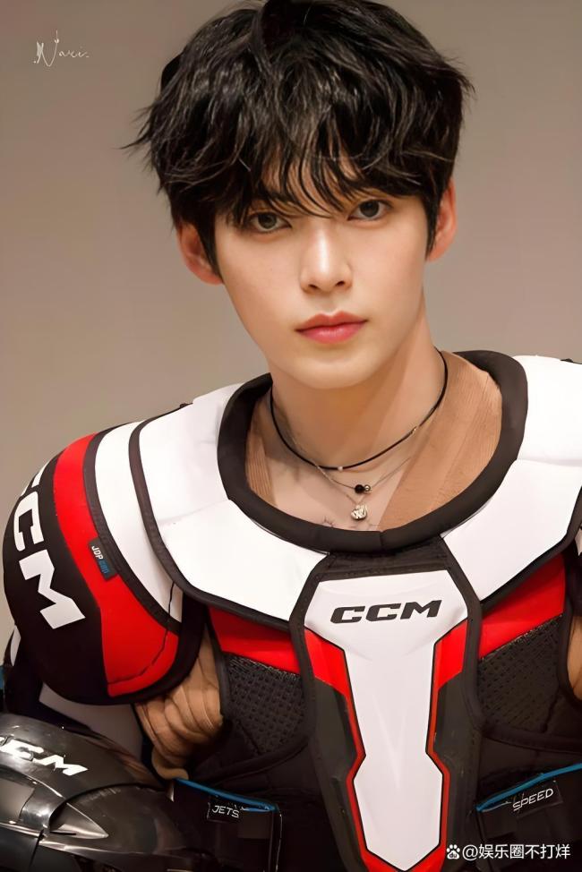 JYP从JYP辞职了！JYP娱乐创始人朴振英辞职、李羲承退队、ZB1解散同日发生，被网友称为“K-POP 310大地震”