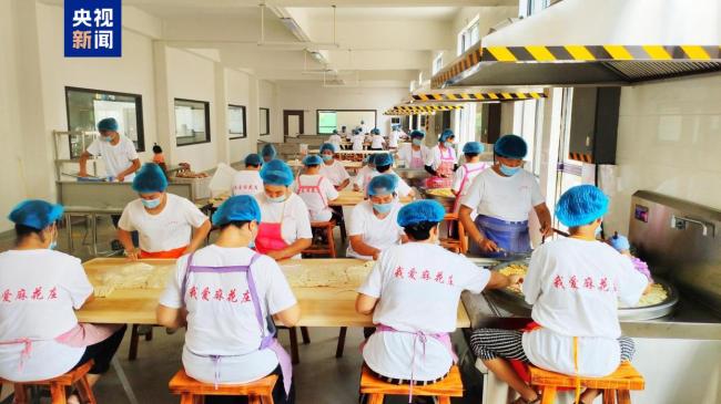 这三位河南代表为啥不叫名字叫绰号 乡土特色产业的领路人