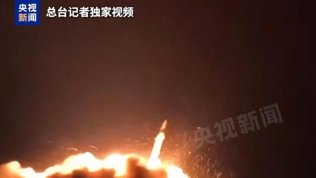 伊朗公布美导弹袭击学校“铁证”：导弹残片上“美国制造”清晰可见，伊方警告将反击