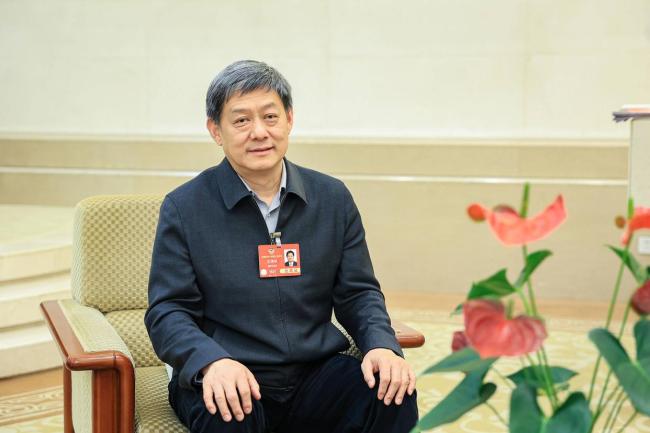 刘清泉回应年轻人熬夜问题