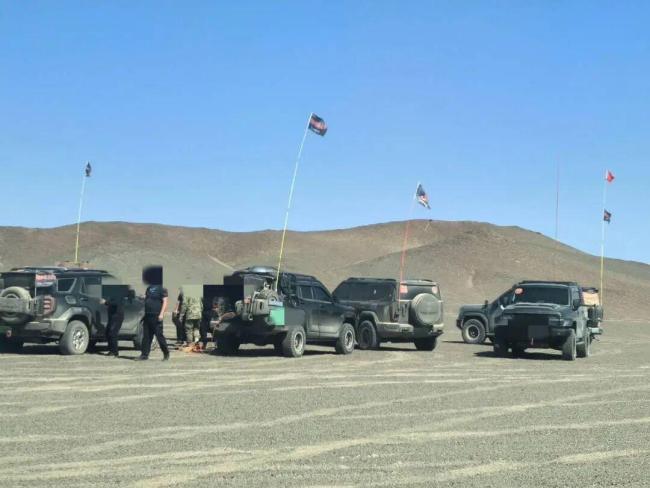 18辆越野车擅闯无人区 民警硬核追截