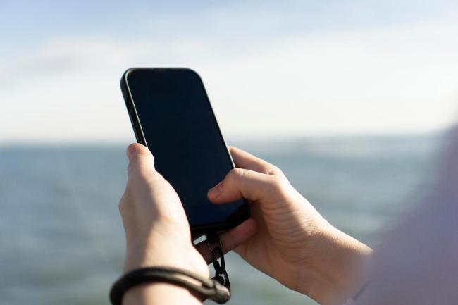 手机涨价将改变年年换新消费观 AI引发供应链危机