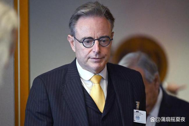 比利时首相：必须与俄达成交易 谈判成唯一出路