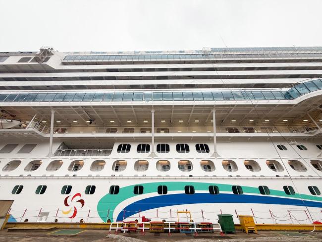 第二艘国产大型邮轮计划3月20日出坞