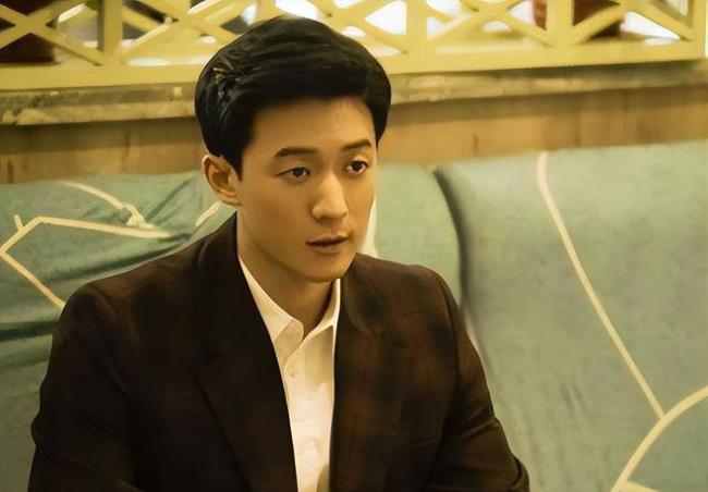 侯雯元方否认和姚晨恋情 新欢传言引发热议