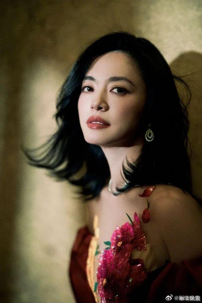 姚晨方否认与侯雯元恋情 勿编故事造谣