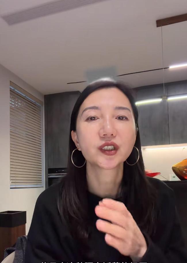 烧饭阿姨把三文鱼煮了 全家食物中毒警示