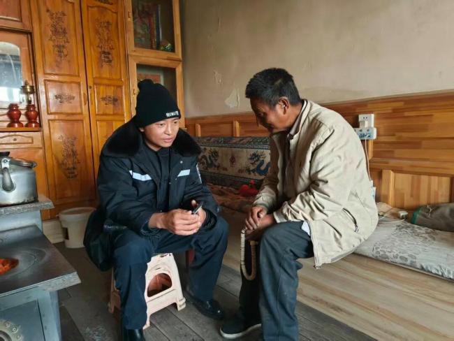 37岁民警抓捕持枪逃犯时壮烈牺牲 英雄永不褪色