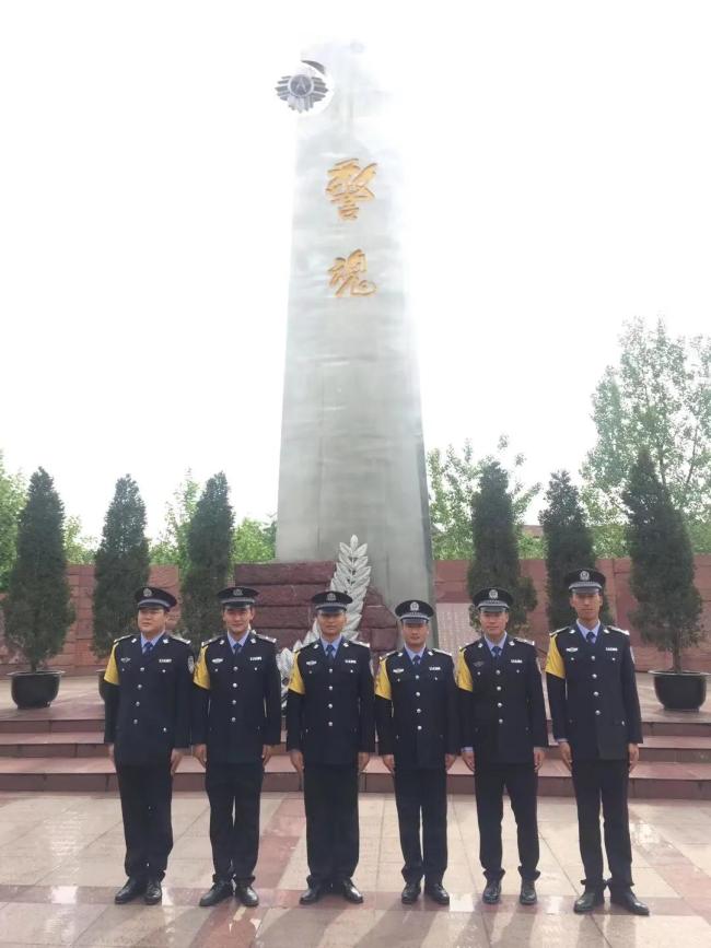 民警抓捕命案逃犯时牺牲 画面公布 英雄用生命守护平安