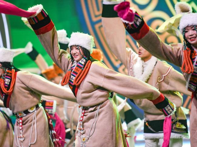 一段6年前的藏式牧歌意外在海外翻红 跨文化传播的魅力