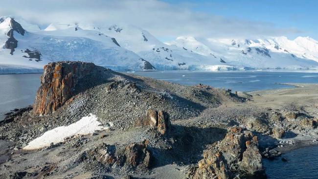 南极和太平洋同时发生6级以上地震正常吗？是巧合还是危险信号？ 板块运动下的独立事件
