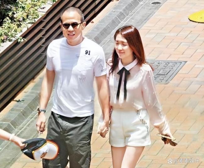 前港姐郭嘉文卖掉李泽楷赠送豪宅 告别旧生活开启新篇章