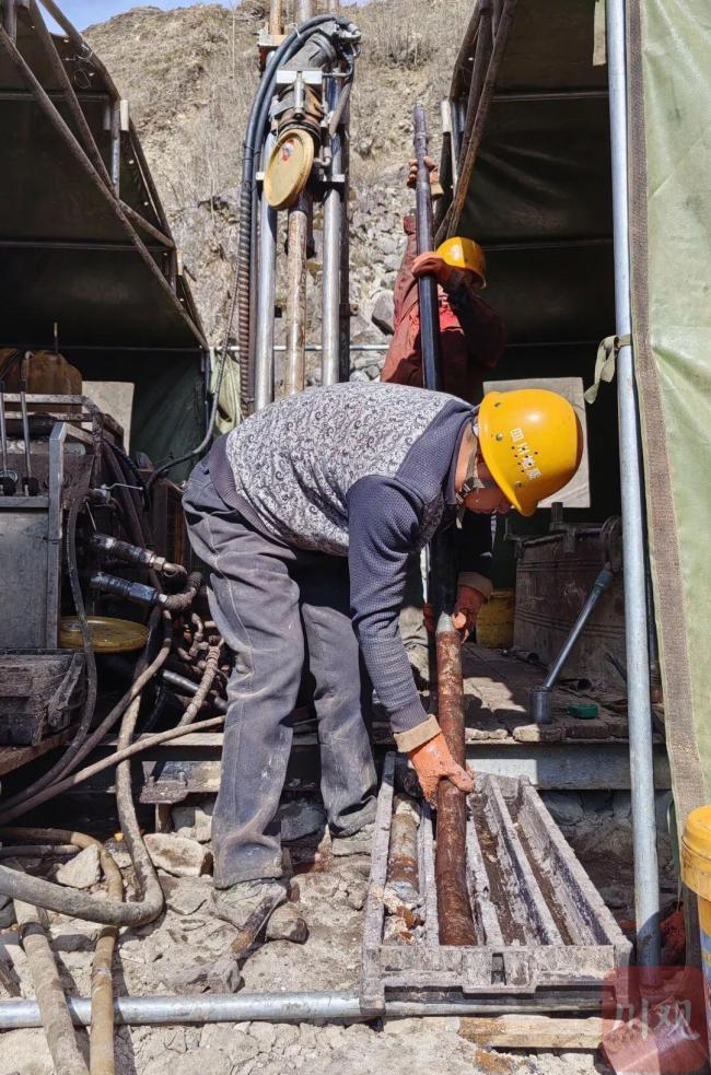 四川发现世界第二大在产轻稀土矿 资源量大幅跃升