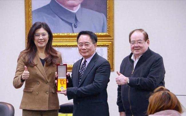 蔡正元上入狱前最后通告提三大愿望 向死而生