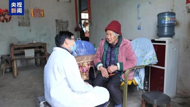 “医保版”一揽子决策出炉 撬动下层医疗升级