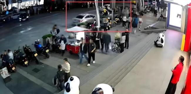 男子疑突发疾病致车辆失控 健康警钟需长鸣