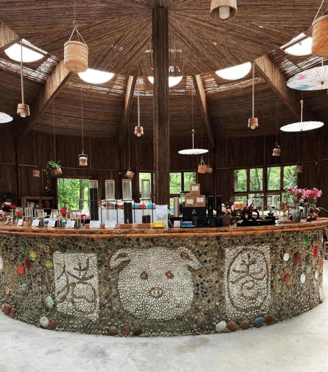 成都一咖啡店推出辣椒美式卖爆了 创新密码破局价格战