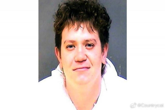 美四肢截肢男子开枪杀人驾车弃尸