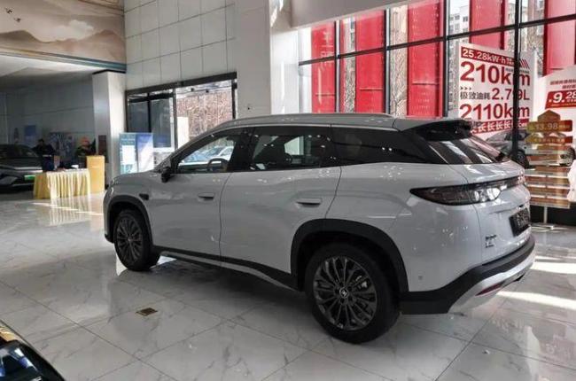 710km纯电!比亚迪新车官宣 宋Ultra EV即将上市