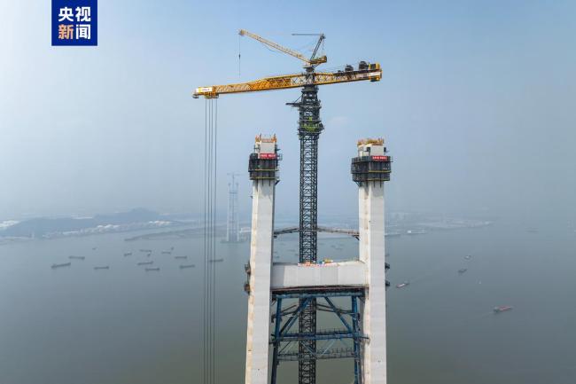 世界最高双层悬索桥主塔亮相珠江口 创五项世界第一