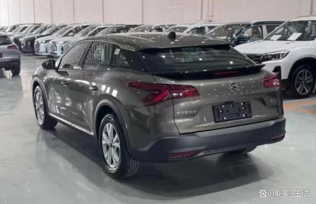 法系在华销冠车型降价20% 打破定价偏高印象