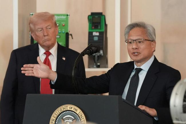 曝特朗普将任命扎克伯格 组建科技顾问委员会