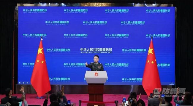 中方辟谣警戒舰处于霍尔木兹海峡附近 国防部明确回应假消息