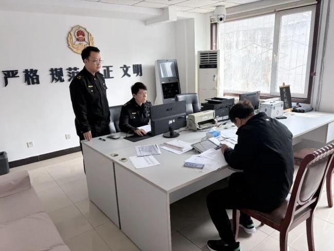 警惕什刹海周边违规“亲子单车”!北京多部门严查,露头就打! 多部门联动整治乱象