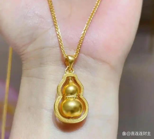 金价一夜回到解放前！暴涨暴跌背后，普通人的财富如何安放？ 市场波动下的黄金投资策略