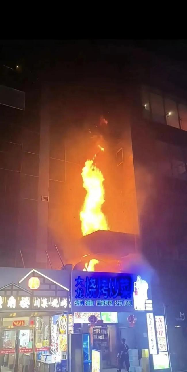 太原火灾最先起火曝光 伤亡惨重引发关注