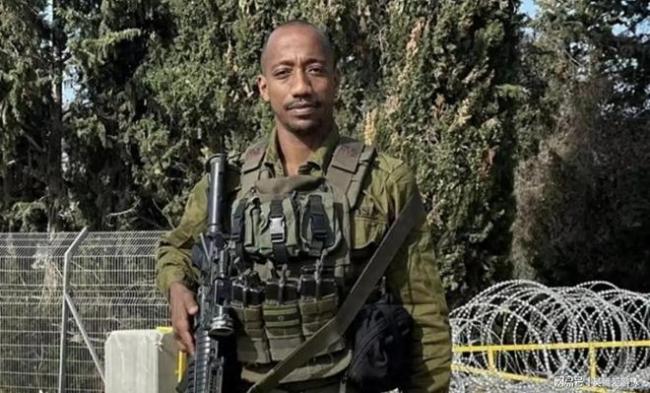 以色列联赛队长放弃踢球随军参战！战地视频曝光 记者：这不禁赛？