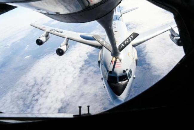 美军预警机被击毁 伊朗为何屡有斩获 精准打击揭示美军漏洞