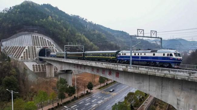 通车倒计时！襄阳↔西安2小时！秦楚2.5小时生活圈即将成型