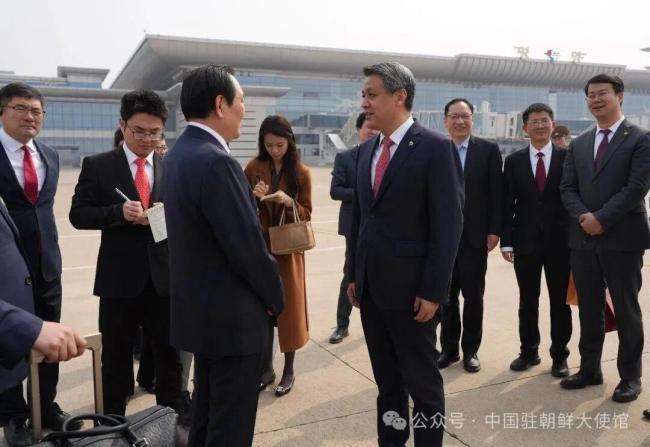 时隔6年中国航班再次抵朝