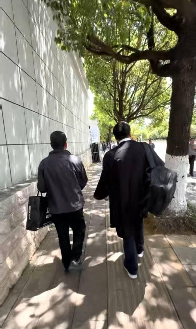 14岁男生杀人案未当庭宣判