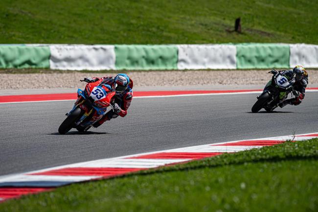 浙江宣传谈张雪的飞驰人生