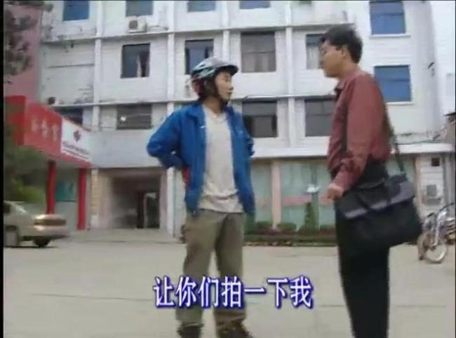 面对张雪 记者该怎么提问 从窘迫到辉煌