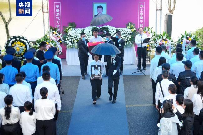 生命最后奋力一推！汤伟鹏被评为烈士