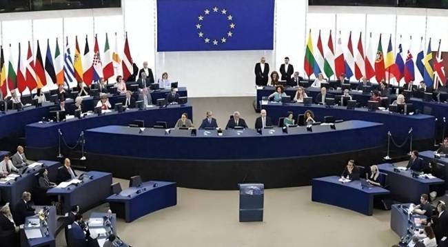 英国首相和特朗普隔空交锋