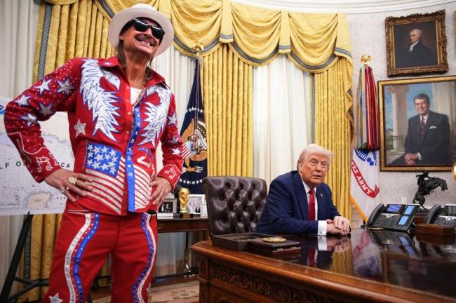 特朗普发声，美防长“秒撤回”