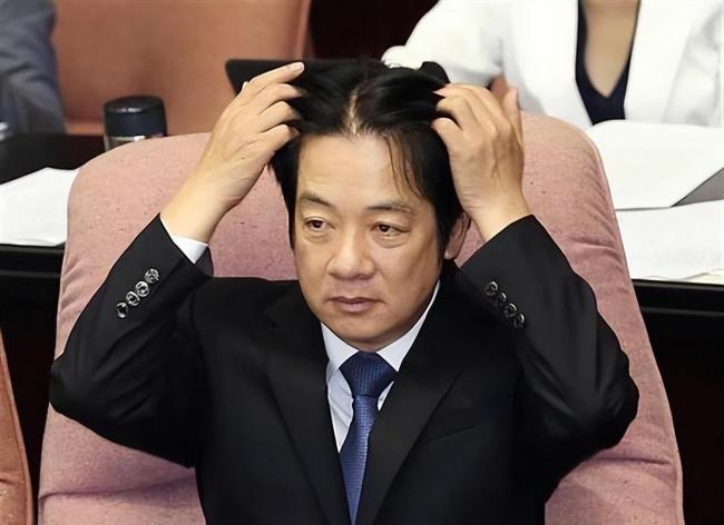 台湾抢购潮频发 塑料袋成硬通货