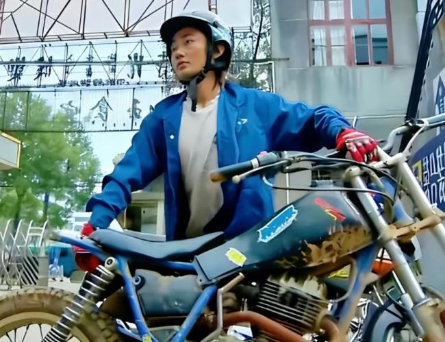 张雪机车一战封神:不逐短利所向披靡 打破欧美日品牌垄断