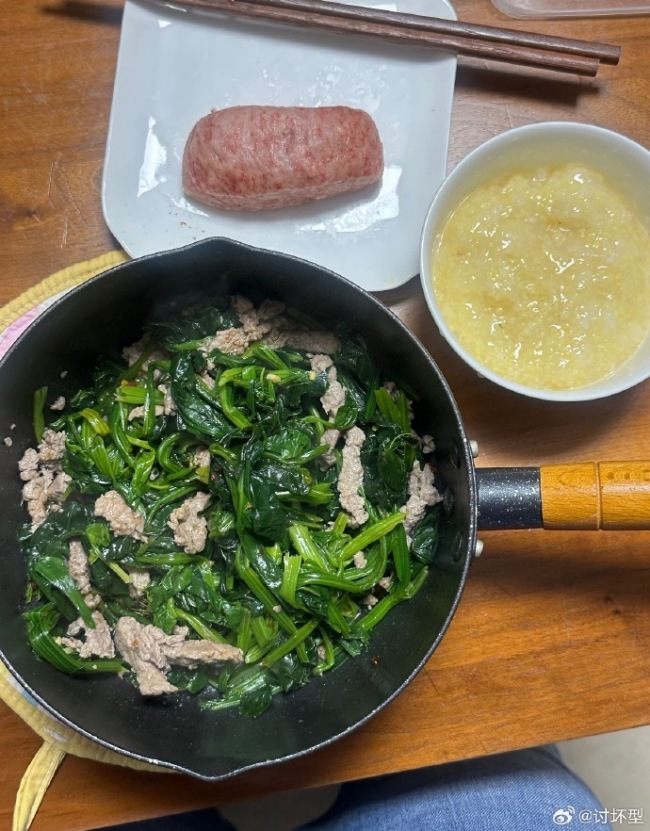 减脂餐被误以为成狗饭了