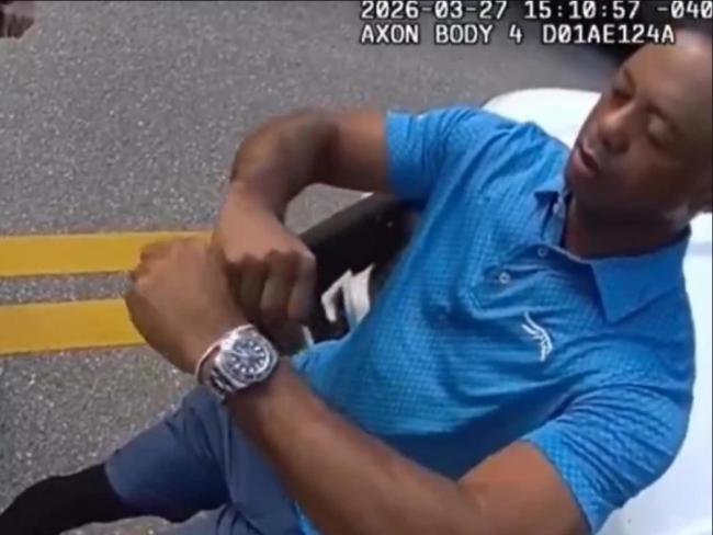 老虎伍兹被捕时正与特朗普打电话 高尔夫传奇的荒唐一夜