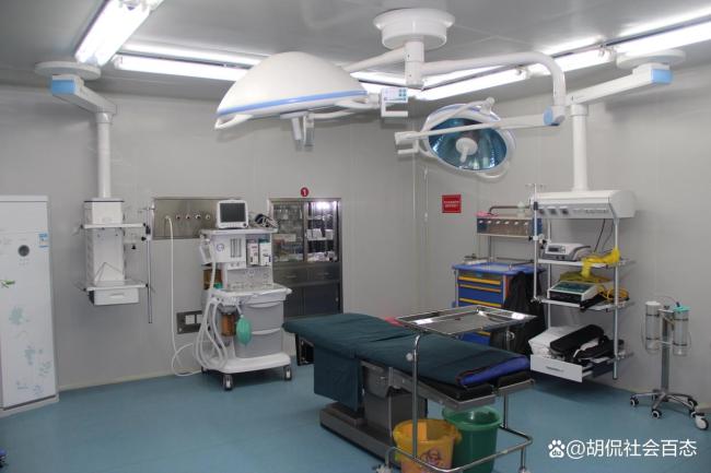 妻子陪7旬丈夫植入19厘米假体 打破老年性健康禁忌