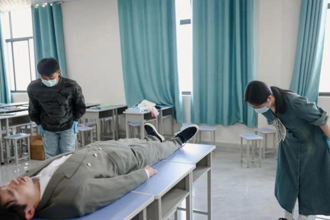 高校殡葬专业学生未毕业就被抢空 行业需求旺盛