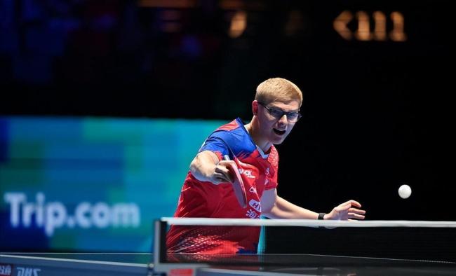 2-7落后丝毫不慌 王楚钦打出9-2强行逆转 将大比分扳平