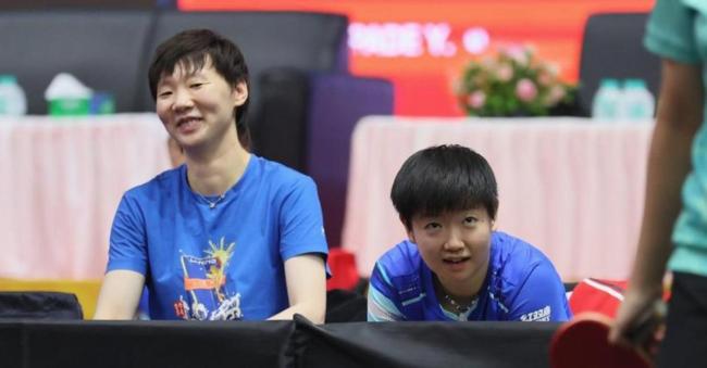 郭焱感谢孙颖莎王曼昱:女乒双保险 半决赛逆转晋级