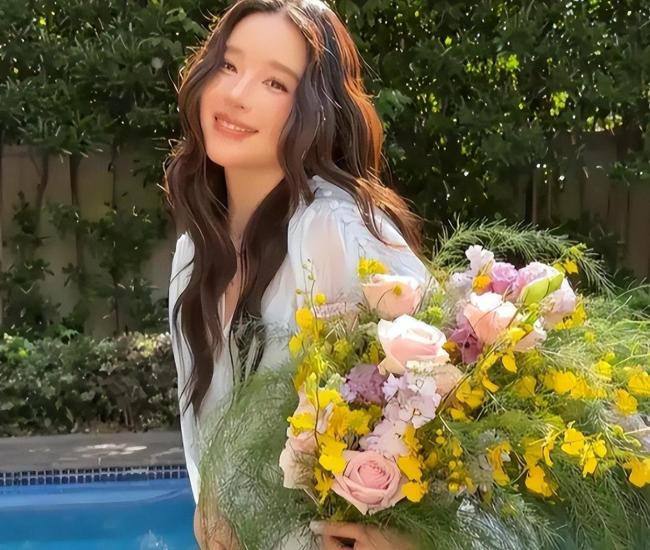 阚清子小考哭了 真情崩溃引共鸣